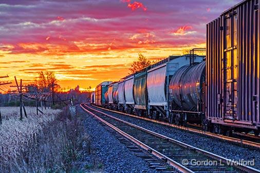 Train At Sunrise_29392.jpg - Photographed near Smiths Falls, Ontario, Canada.